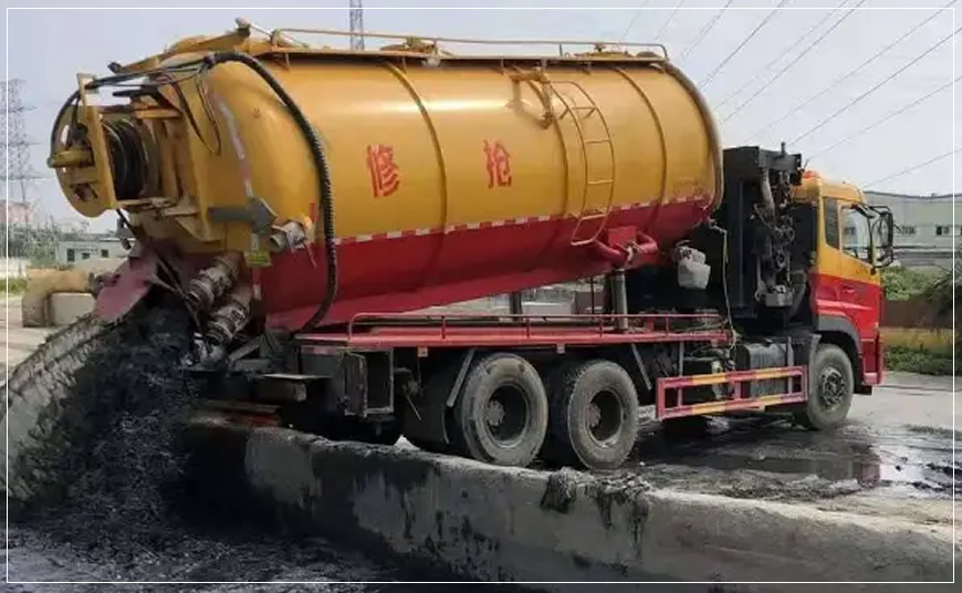 水富沉淀池清理案例